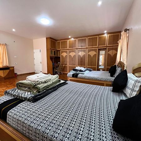 Chill Inn - Families Only Ooty Bagian luar foto